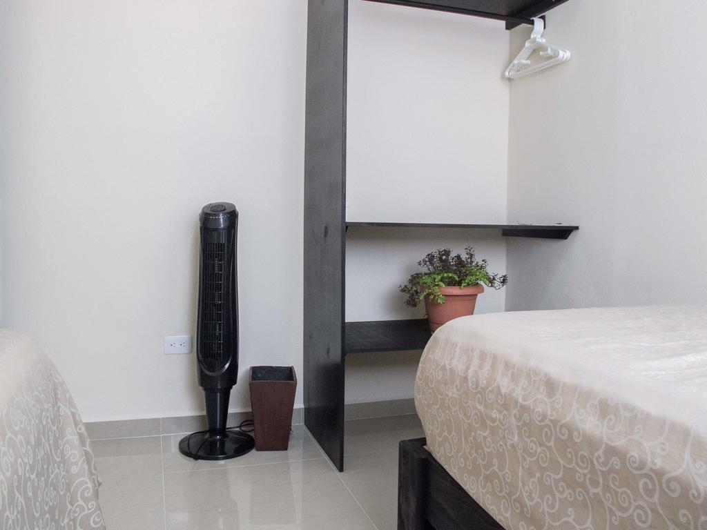 Whyz 4 You Private Rooms Puerto Morelos Rom bilde